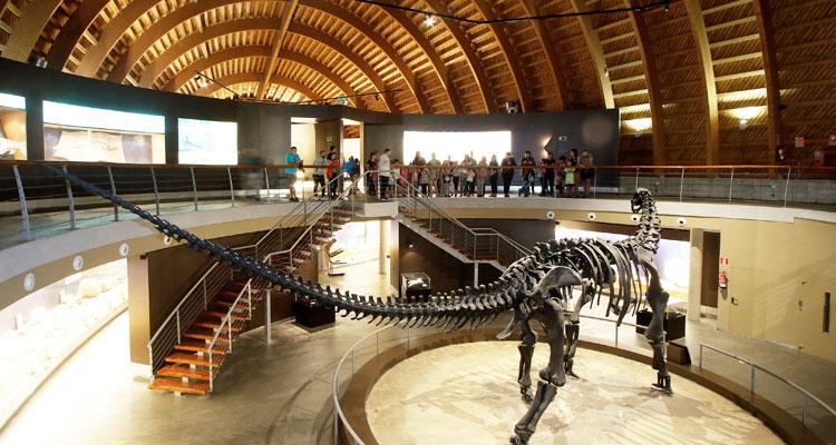 Ir a Imagen Puente de Mayo jurásico en el Museo
