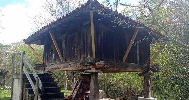 Ir a Imagen Ciclo dedicado al hórreo asturiano en el Parque de la Prehistoria de Teverga